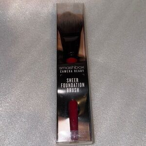 Smashbox Camera Ready Sheer Foundation Brush BNIB Discontinued